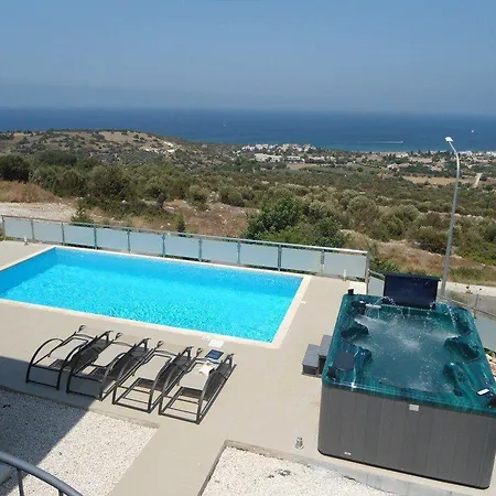 Βίλα Rent This Villa With Mejastic Sea Views Polis Villa 106